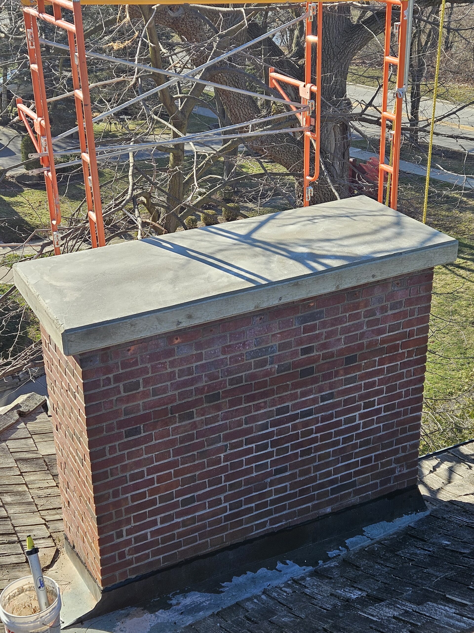 Modern Outdoor Fireplaces